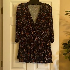 Torrid soft stretch knit top - navy/floral size 0